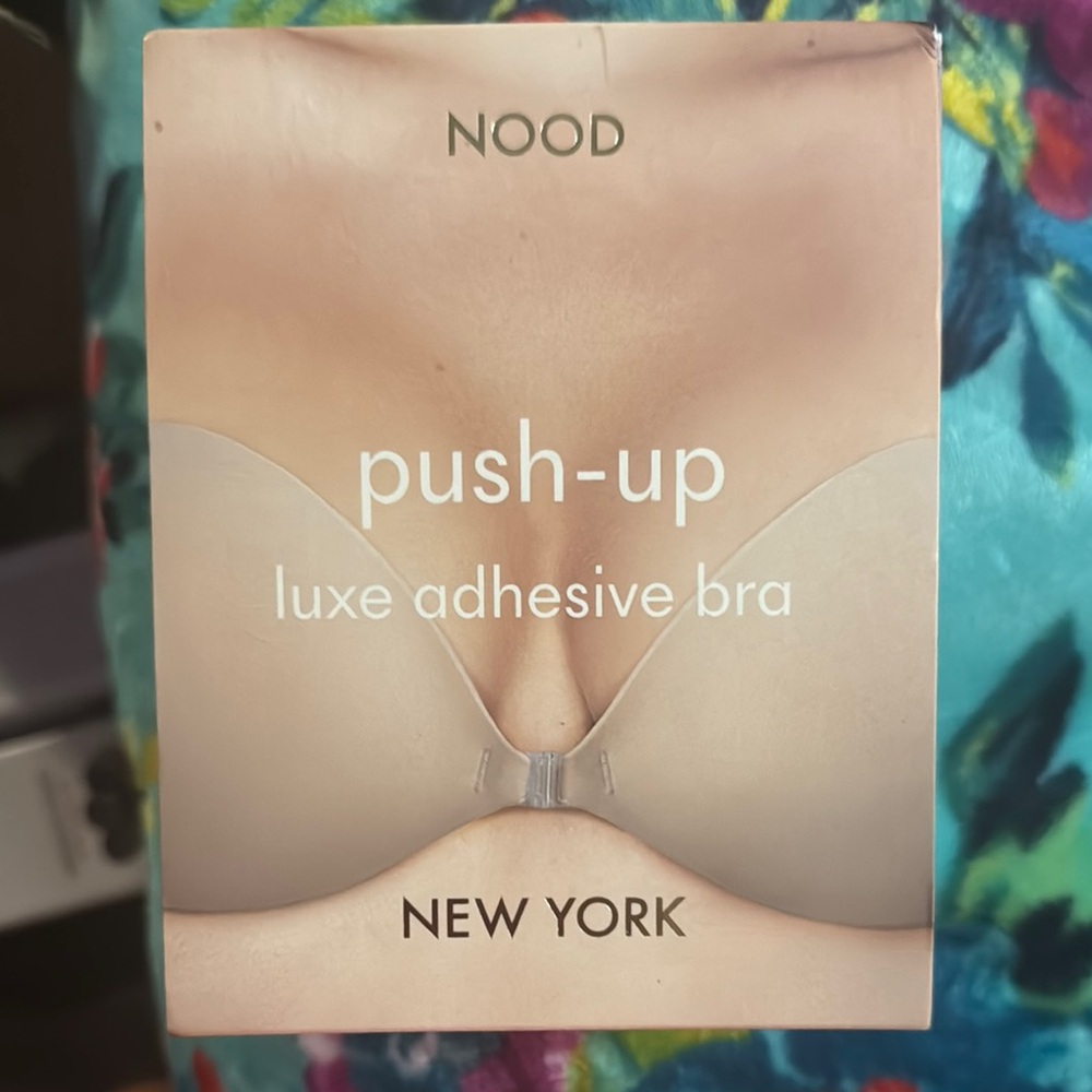 Set of 2 for price of one Nood Push-Up Luxe Adhesive Bra